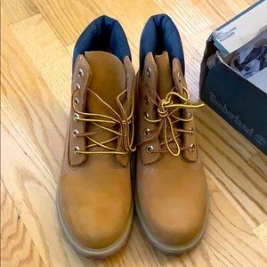 Timberland classic boots size 7